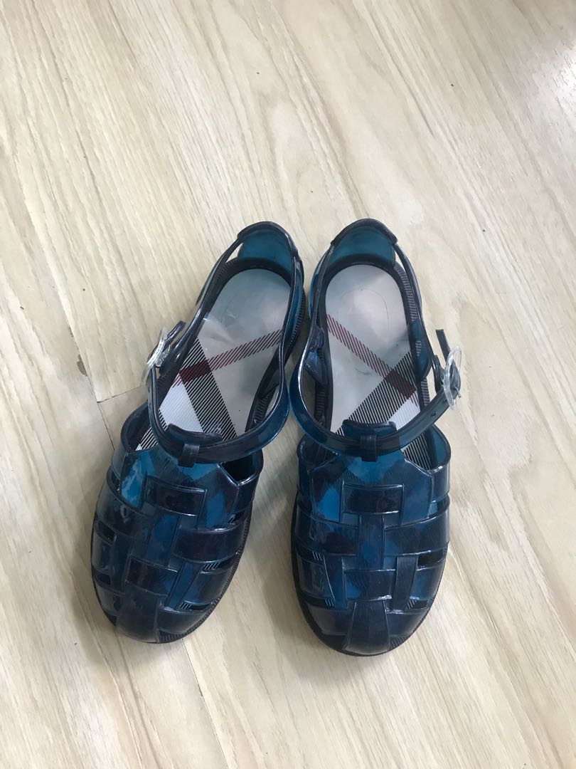 burberry jelly sandals