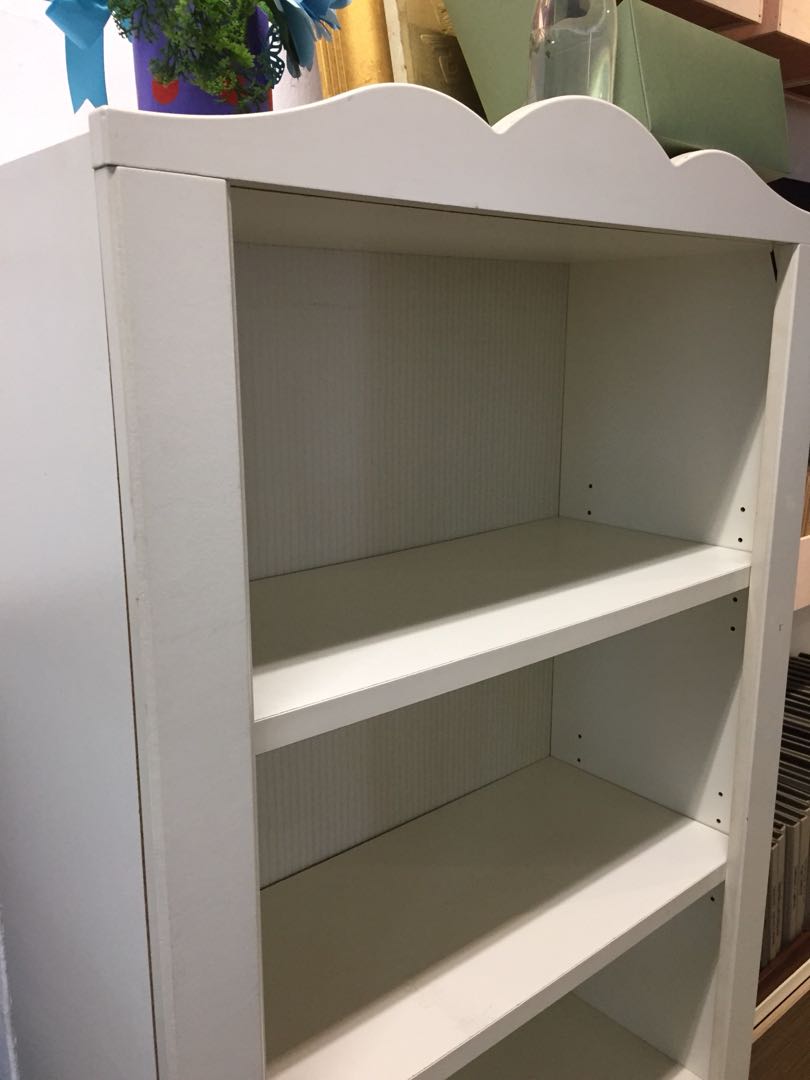 Hensvik bookshelf clearance