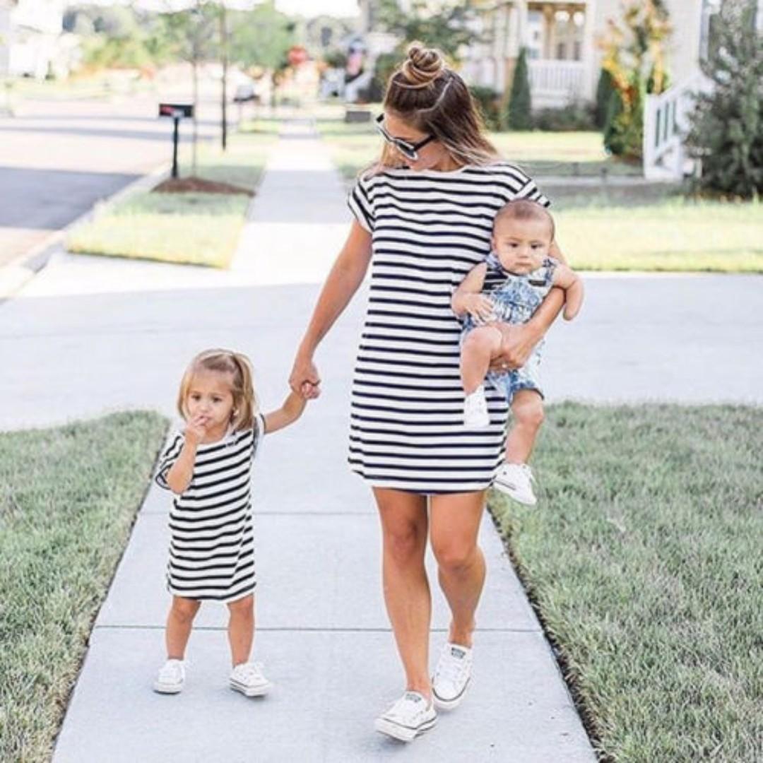 mom and baby twinning dress
