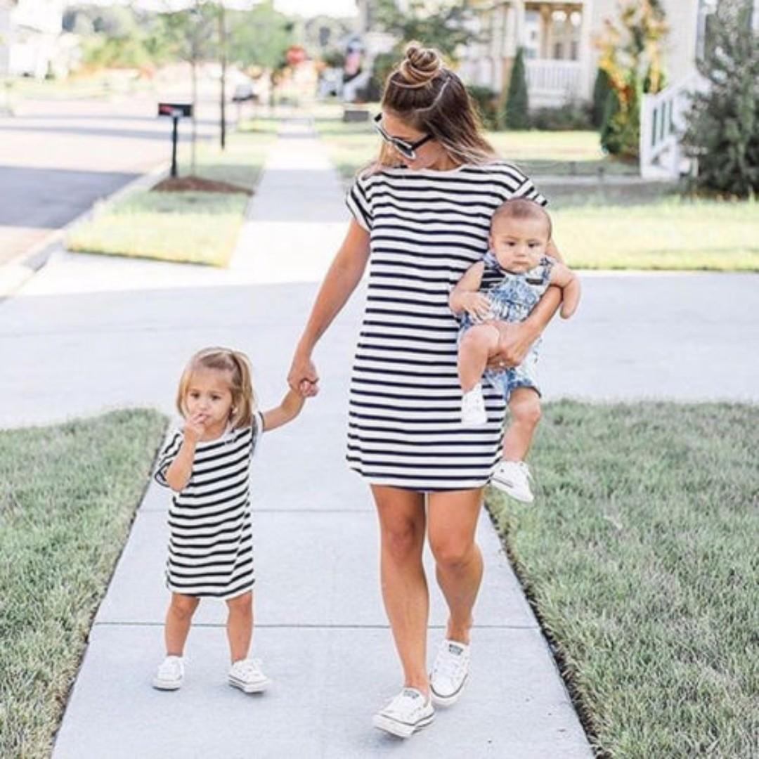 mom and baby twinning clothes