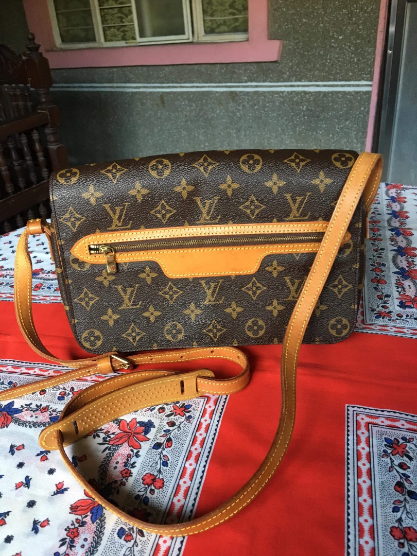Louis vuitton sling bag, Luxury, Bags & Wallets on Carousell