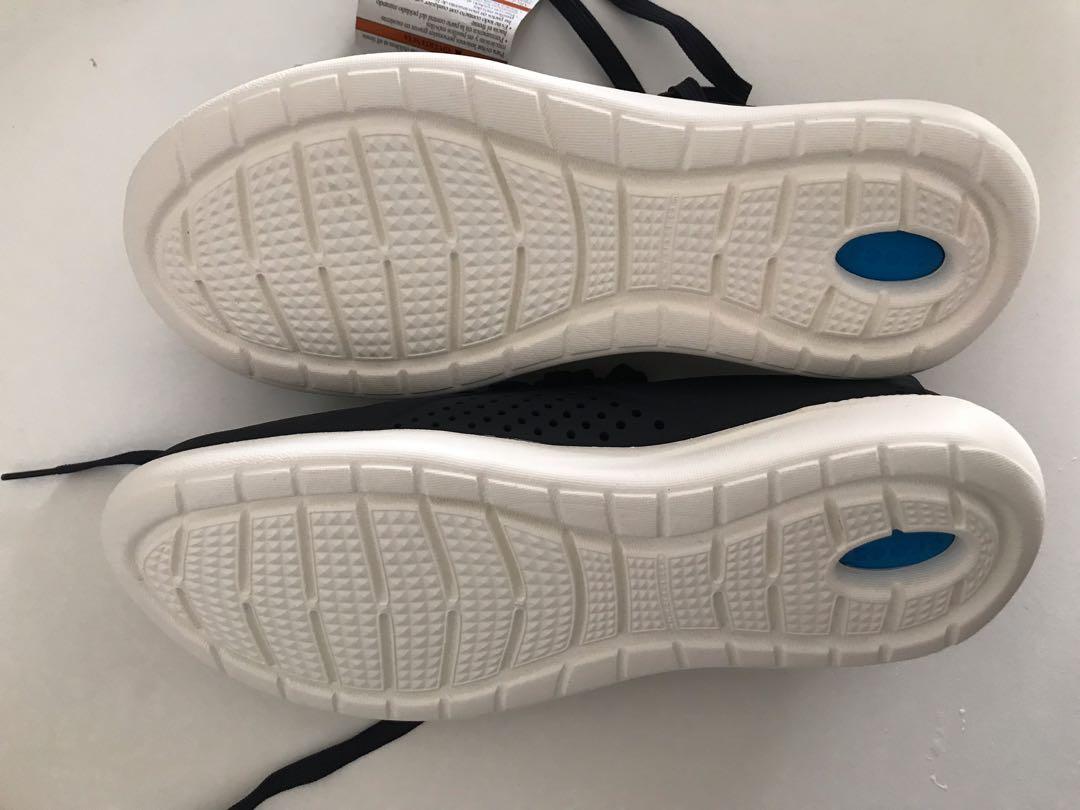 crocs stride lite