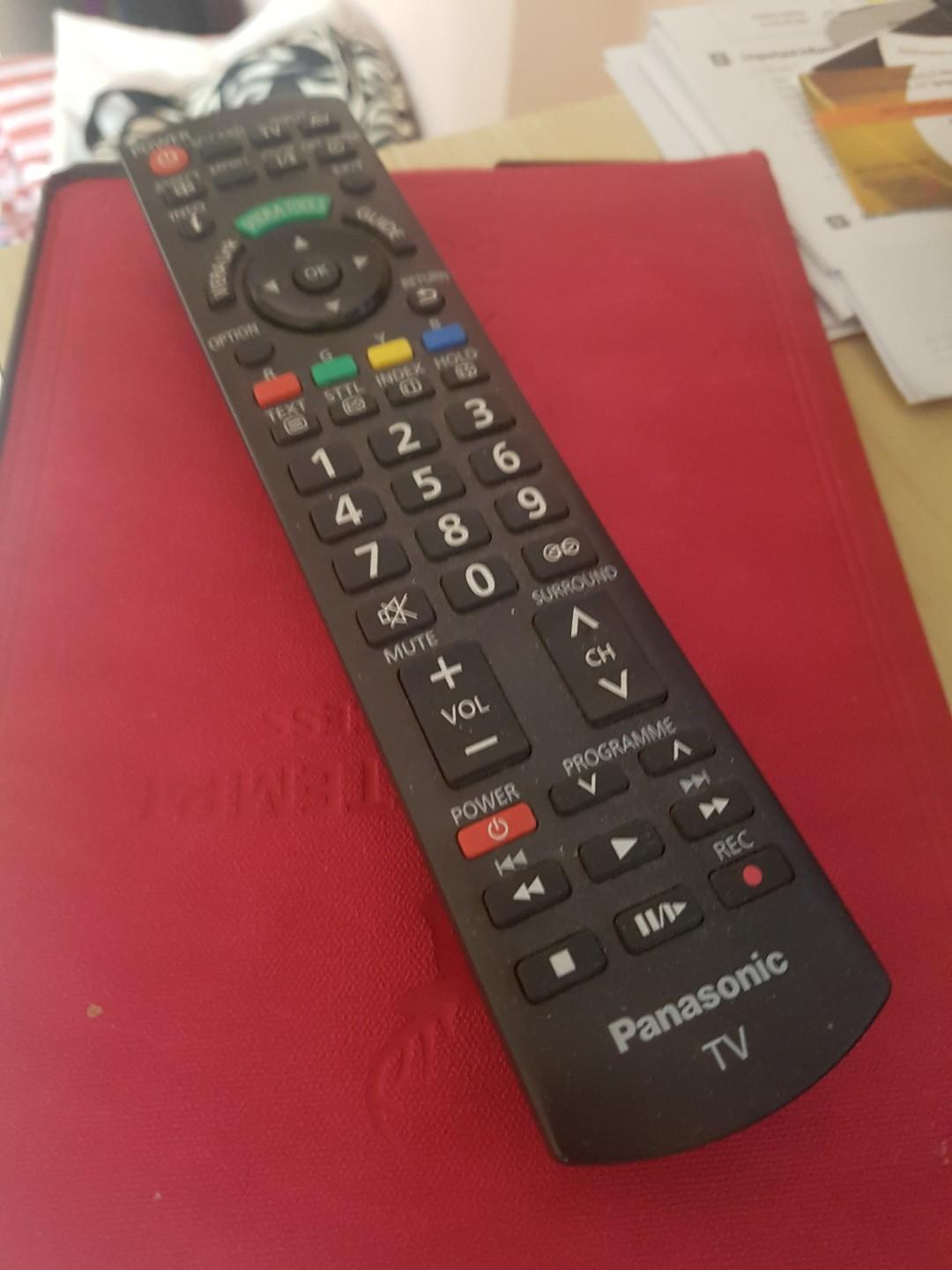 Panasonic Viera TV 36', TV & Home Appliances, TV & Entertainment, TV on