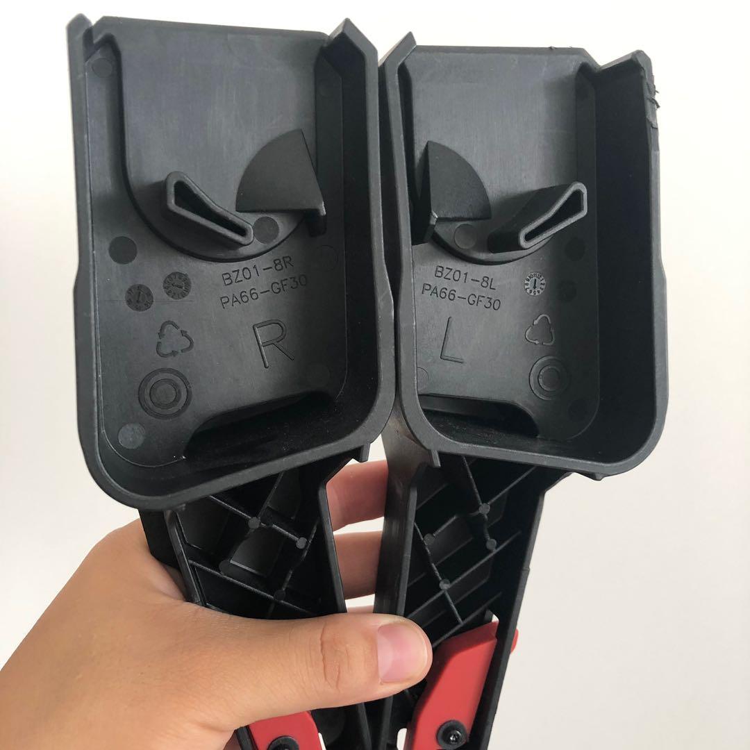 Quinny Moodd car seat adapter, Babies & Kids, Going Out, Car Seats on