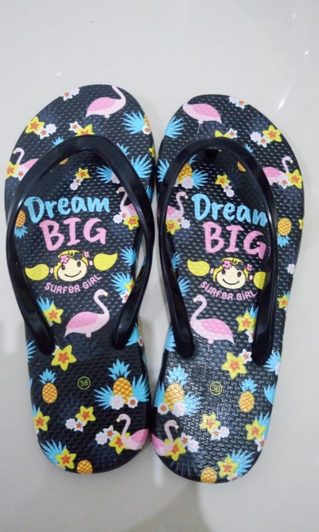 Sandal Surfer Girl