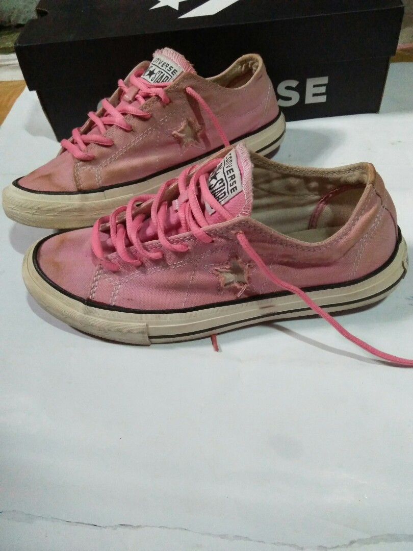 Sepatu Converse One Star Original Made In Vietnam Size 38 Fit 39 24 5cm Rare Limited Edition Kondisi 90 Mulus Minus Hanya Tag Brand Tergerus Jaman Dan Sedikit Kotor Sol Dan Insole Bawah Sepatu