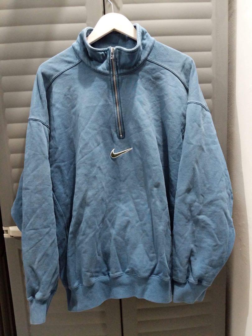 light blue nike sweatshirt