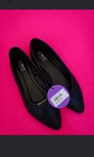 Flatshoes hitam  TLTSN (NEW)