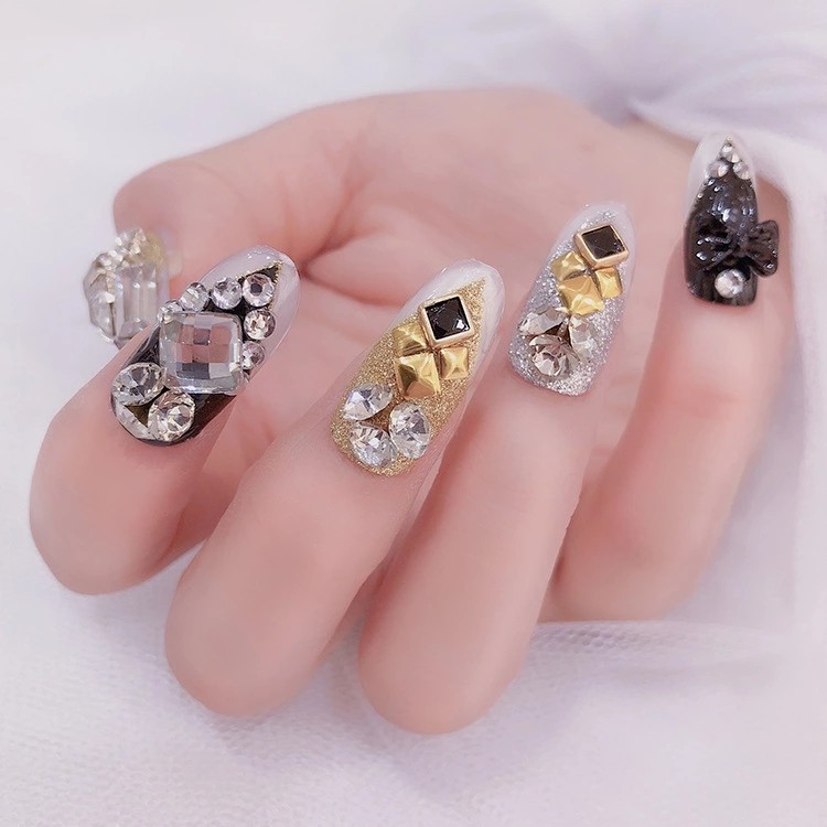 24pcs Set Hot Rhinestone Full False Nail Fake Nails Crystals Manicure Art Artificial Nails Wedding Finished French Designs Bride Health Beauty Hand Foot Care On Carousell Get the latest acrylic and gel nail product trends.