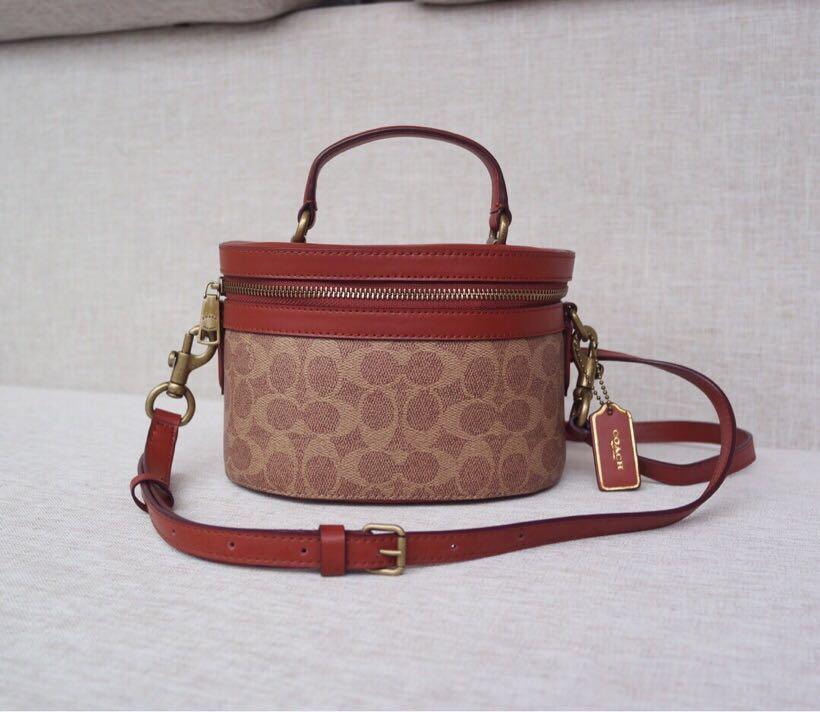 Coach signature clearance trail bag