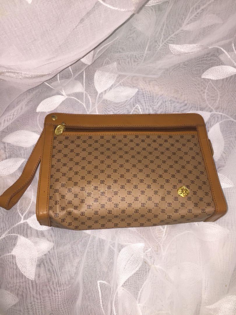 Authentic PAOLO GUCCI ( Italian Designer )Clutch Bag, Luxury, Bags &  Wallets on Carousell