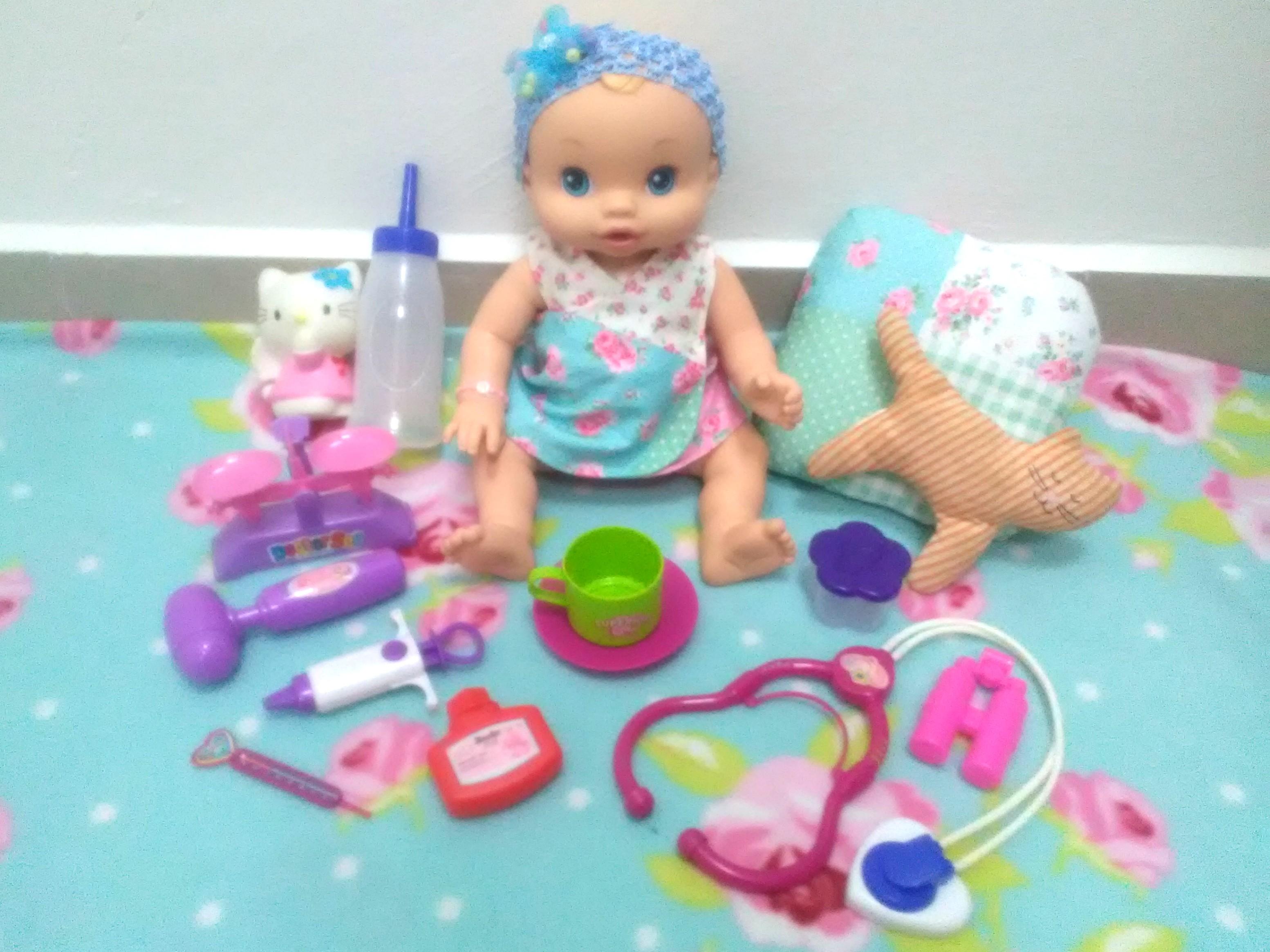 Wets and wiggles discount baby alive