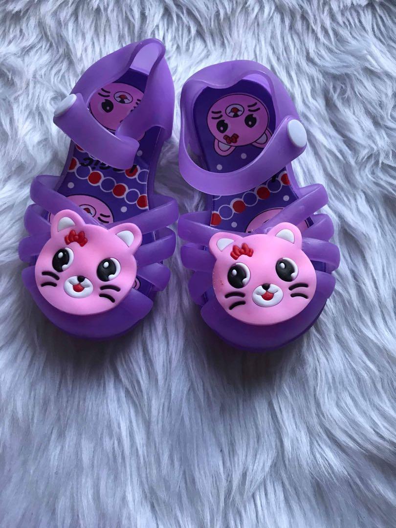 Cat jelly sandals, Babies & Kids, Babies & Kids Fashion on Carousell