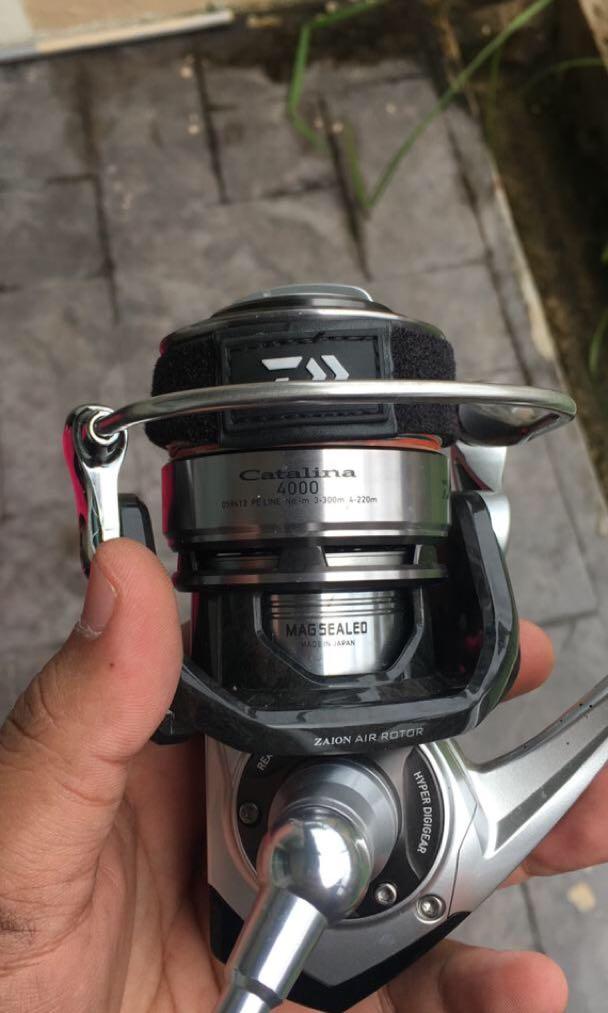 DAIWA catalina 4000, Sports Equipment, Fishing on Carousell