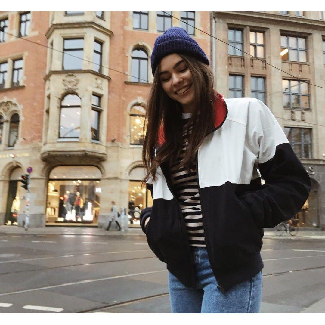 Stephanie jacket brandy melville store