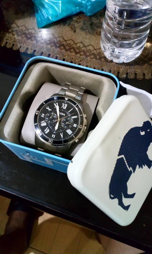 Fossil watch v352 on sale