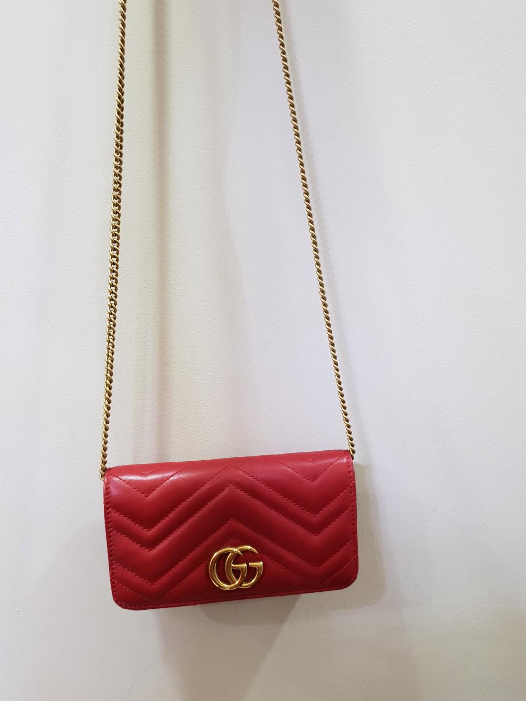 Gucci Marmont Matelasse Mini Sling bag 