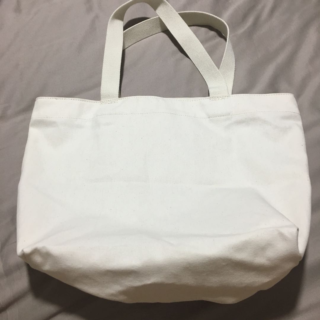 Muji Tote Bag, Women's Fashion, Bags & Wallets, Tote Bags on Carousell