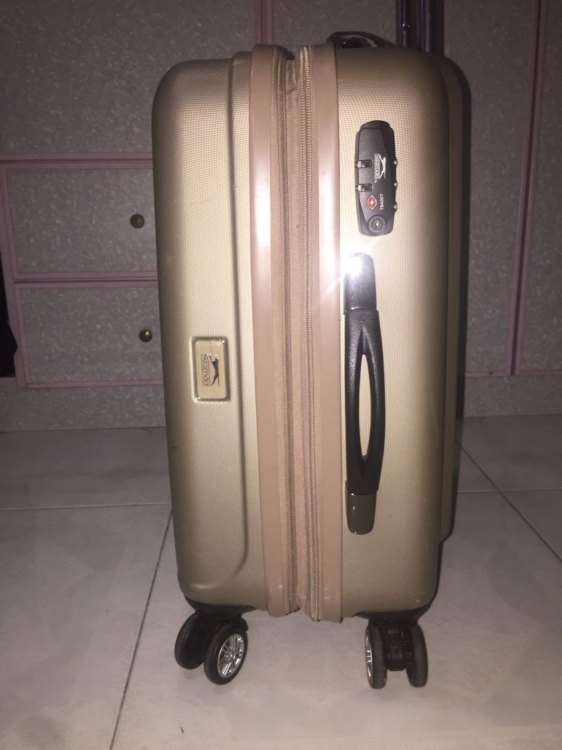 Slazenger new arrivals trolley suitcase