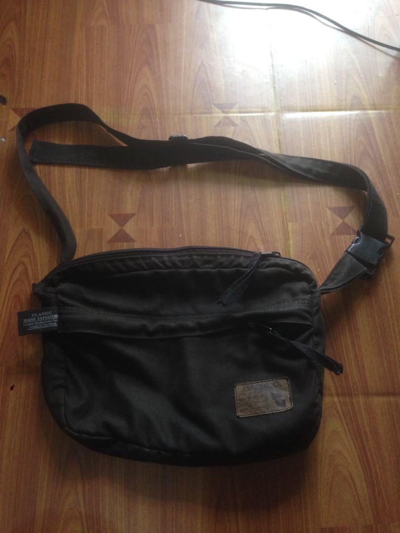 Slingbag local brand Fesyen Pria Tas Dompet Tas Selempang di
