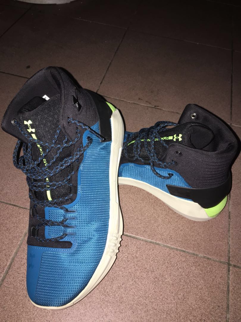 under armour indoor court shoes