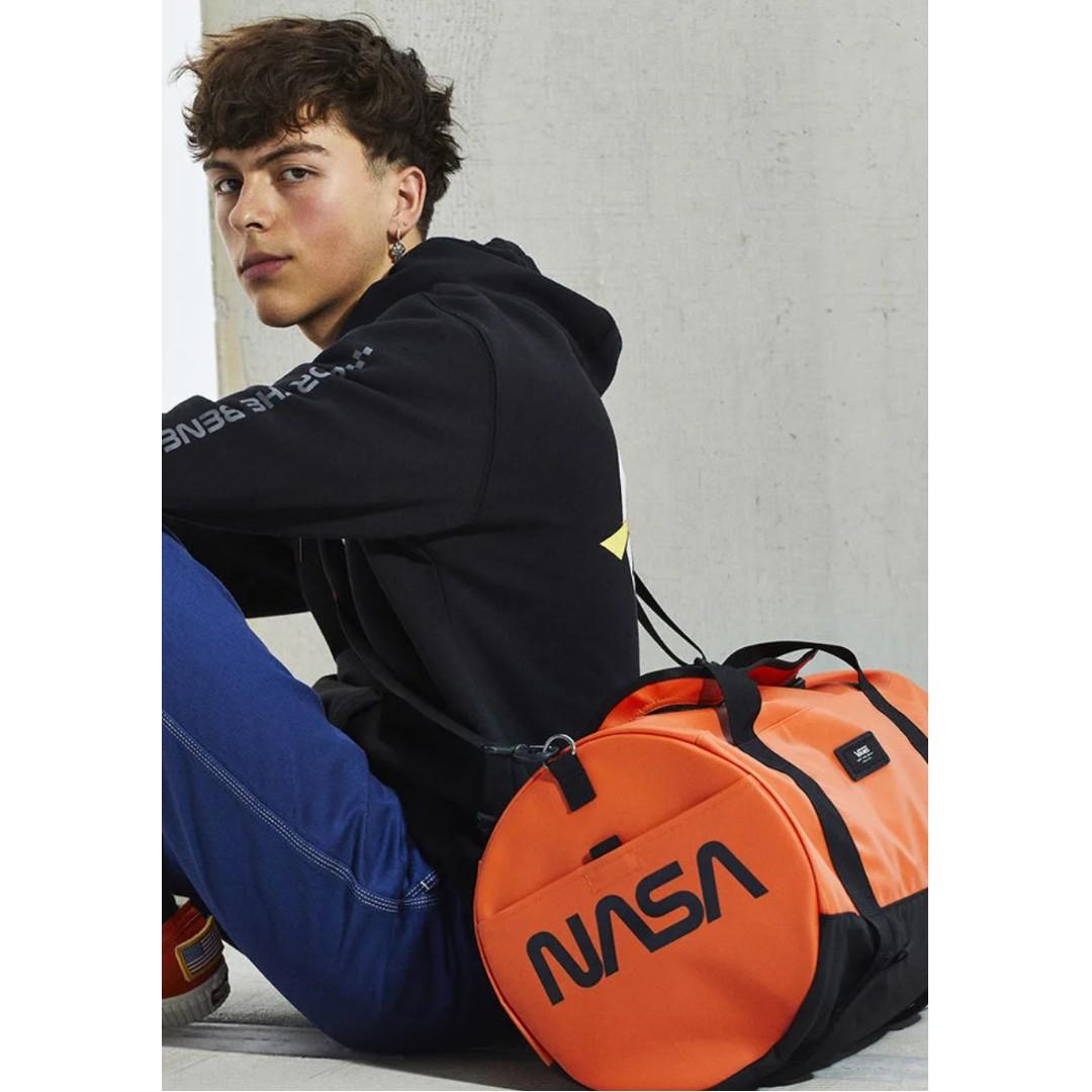 Vans hot sale nasa bag