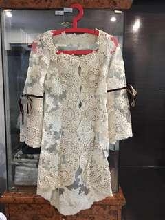 Kebaya paris brokat