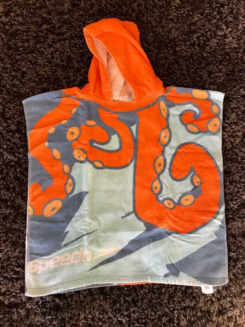 speedo hooded towel