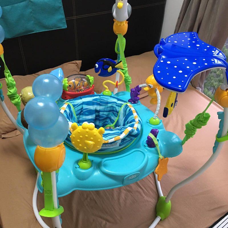 Bright Starts Disney Baby Jumper / Jumperoo (Finding Nemo Sea of
