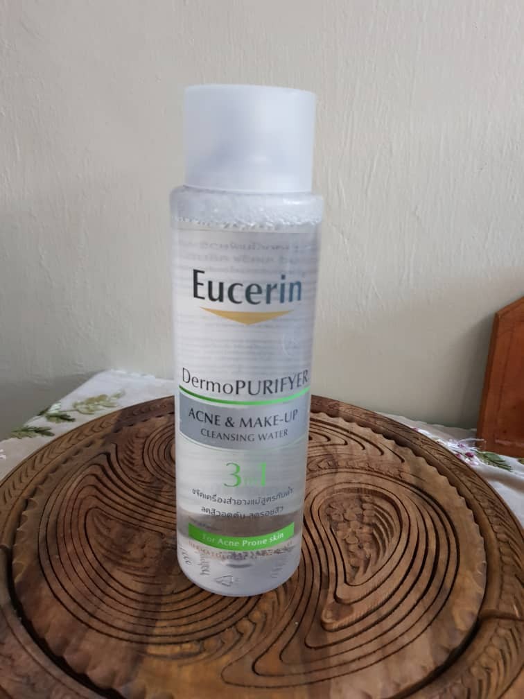eucerin makeup remover