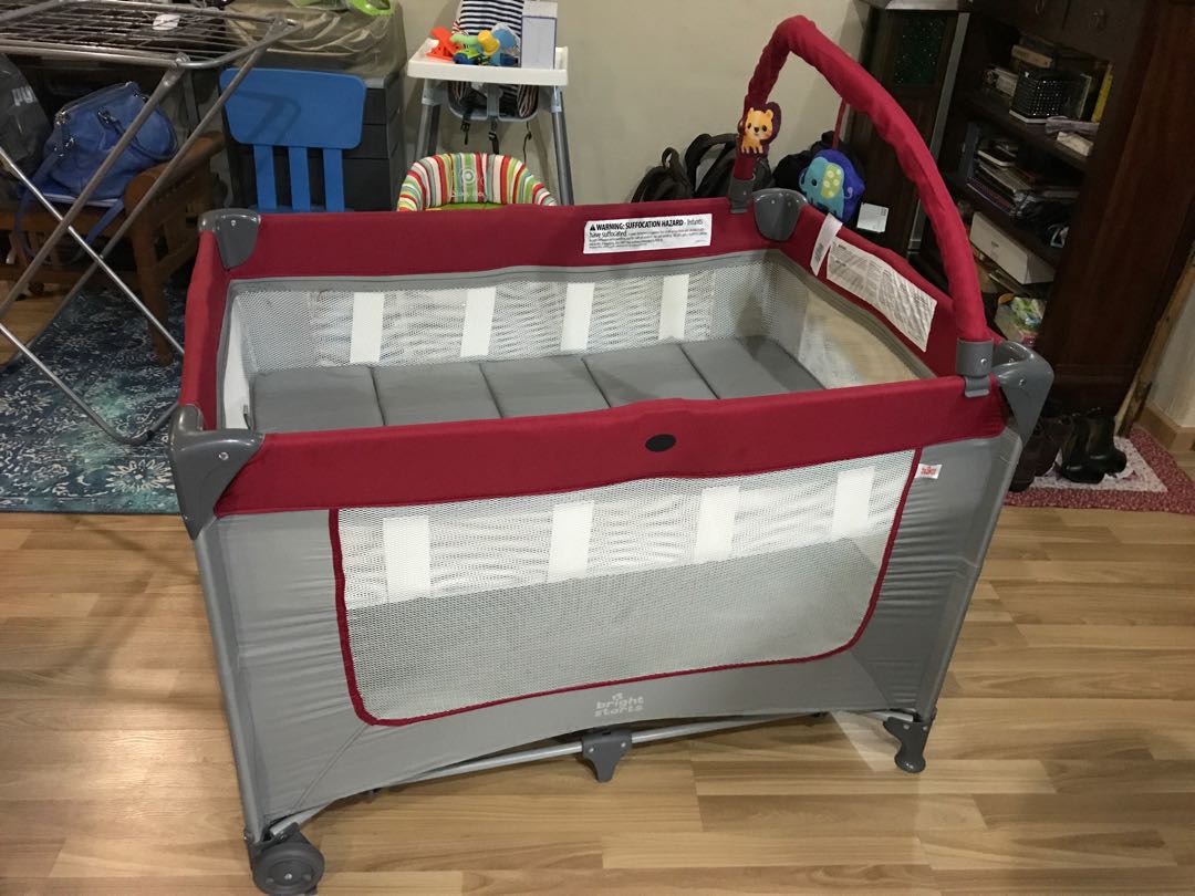 Foldable baby crib, Babies & Kids, Baby Nursery & Kids Furniture, Cots