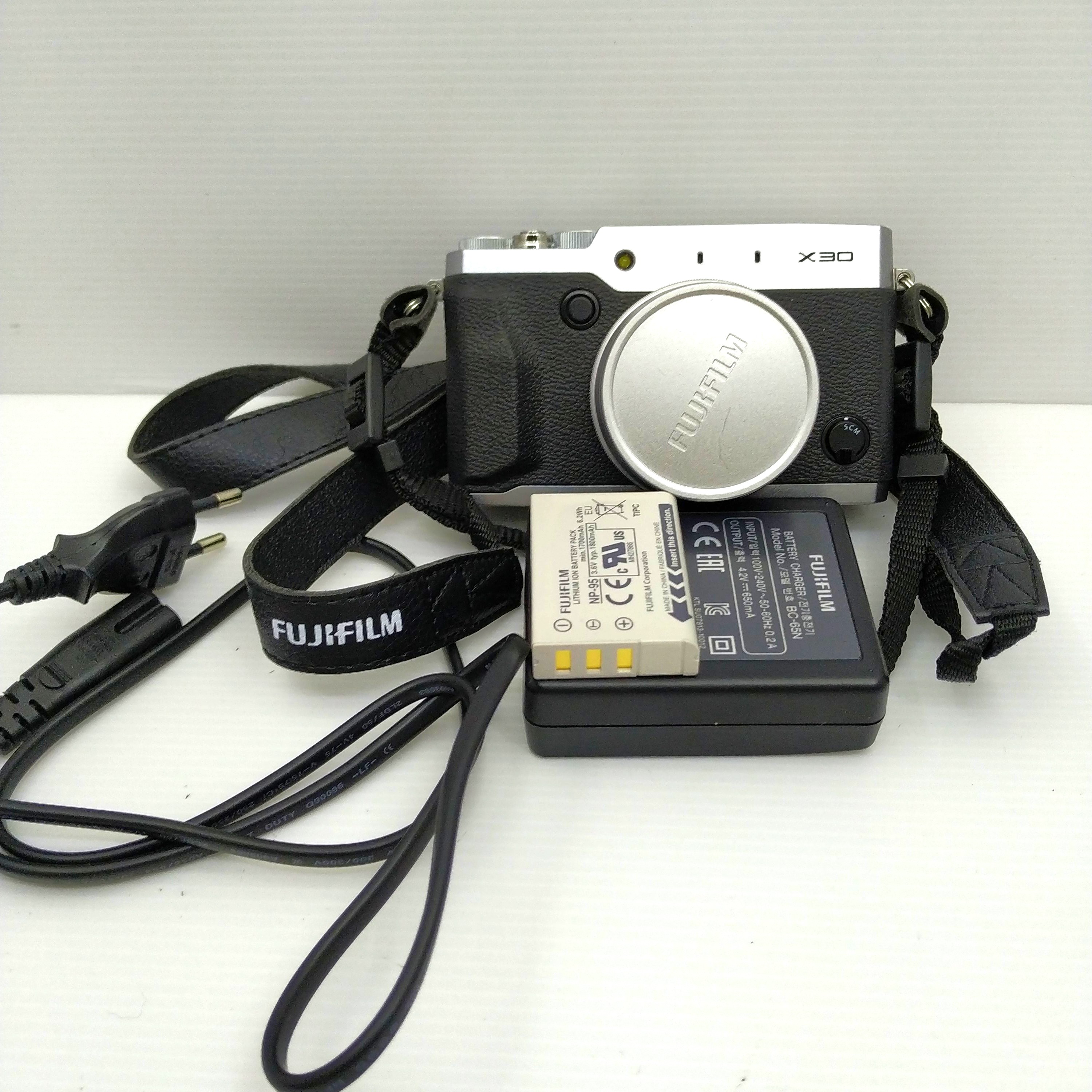 Fujifilm X30 Camera 187004731