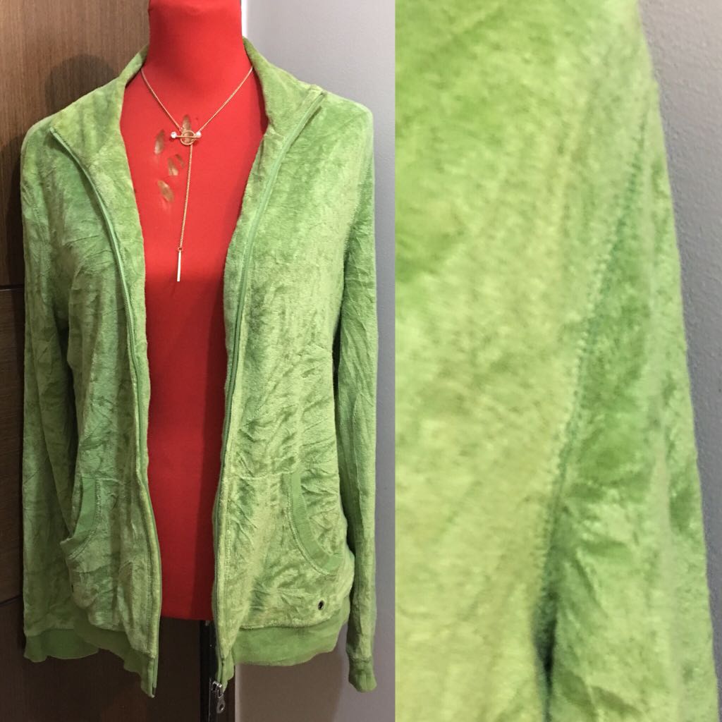 green-jacket-women-s-fashion-tops-others-tops-on-carousell