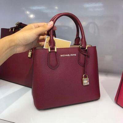 Michael Kors Adele MD Leather Bag, Women's Fashion, Bags & Wallets, Purses  & Pouches on Carousell