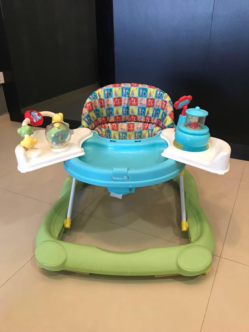 Safety 1st Disney Winnie The Pooh Music and Lights Baby Walker