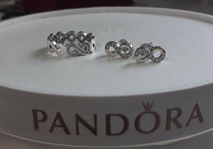 SALE!!! Pandora Ring and Earrings Set 