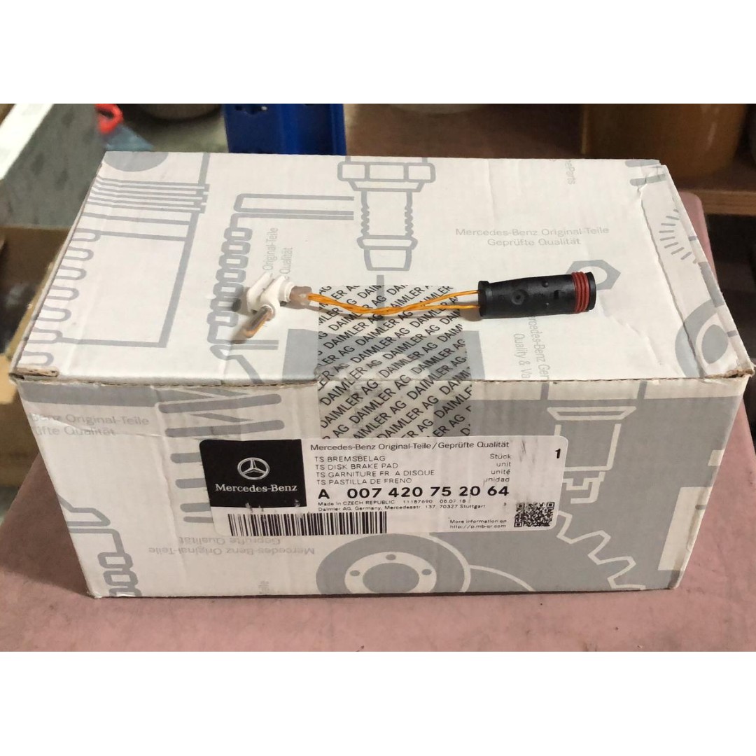 (Category: ) located in . Submitted by mrkool.sg (Listing ID 199942105, Image 1). Description: .