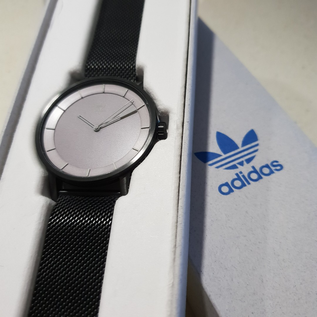 adidas district m1 watch review