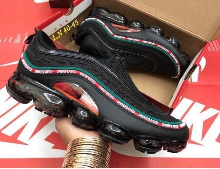 air max 97 vapormax undefeated