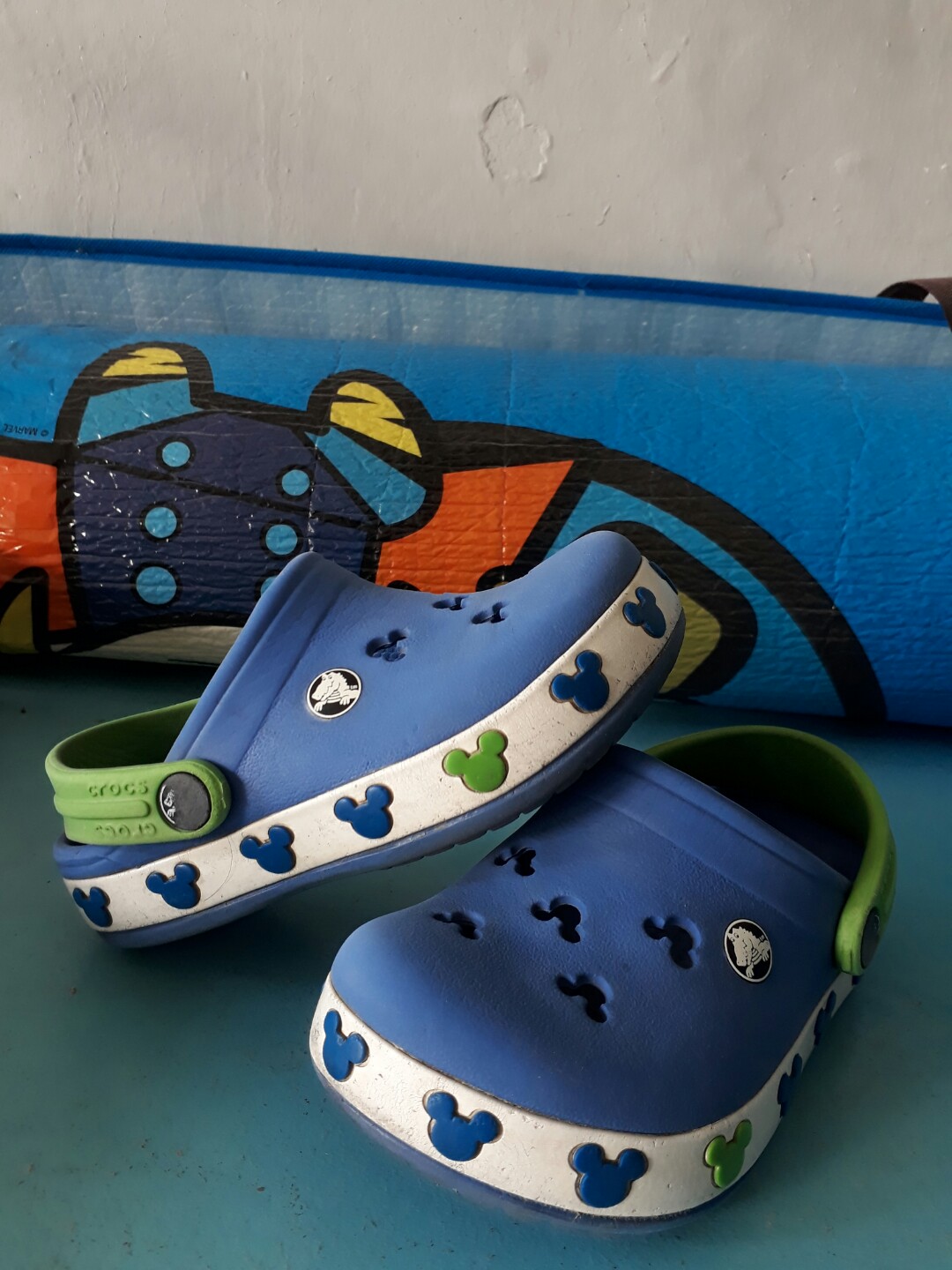 character crocs for toddlers
