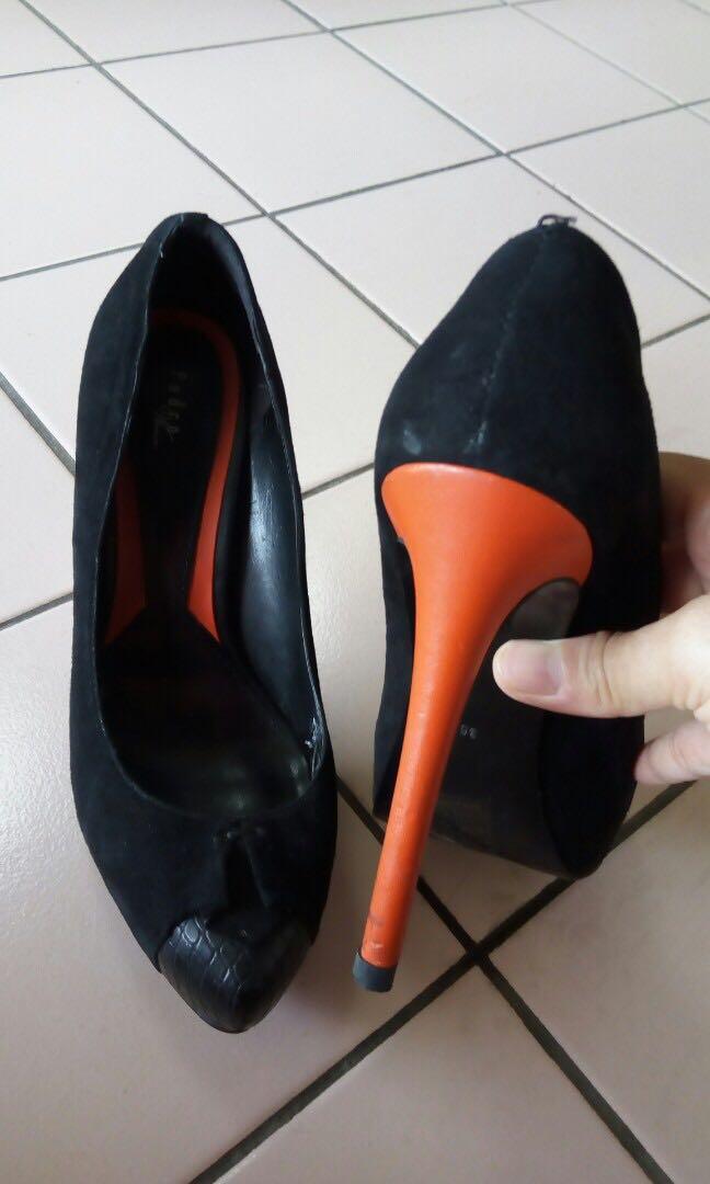 Black Orange High Heels by Pedro Woman 