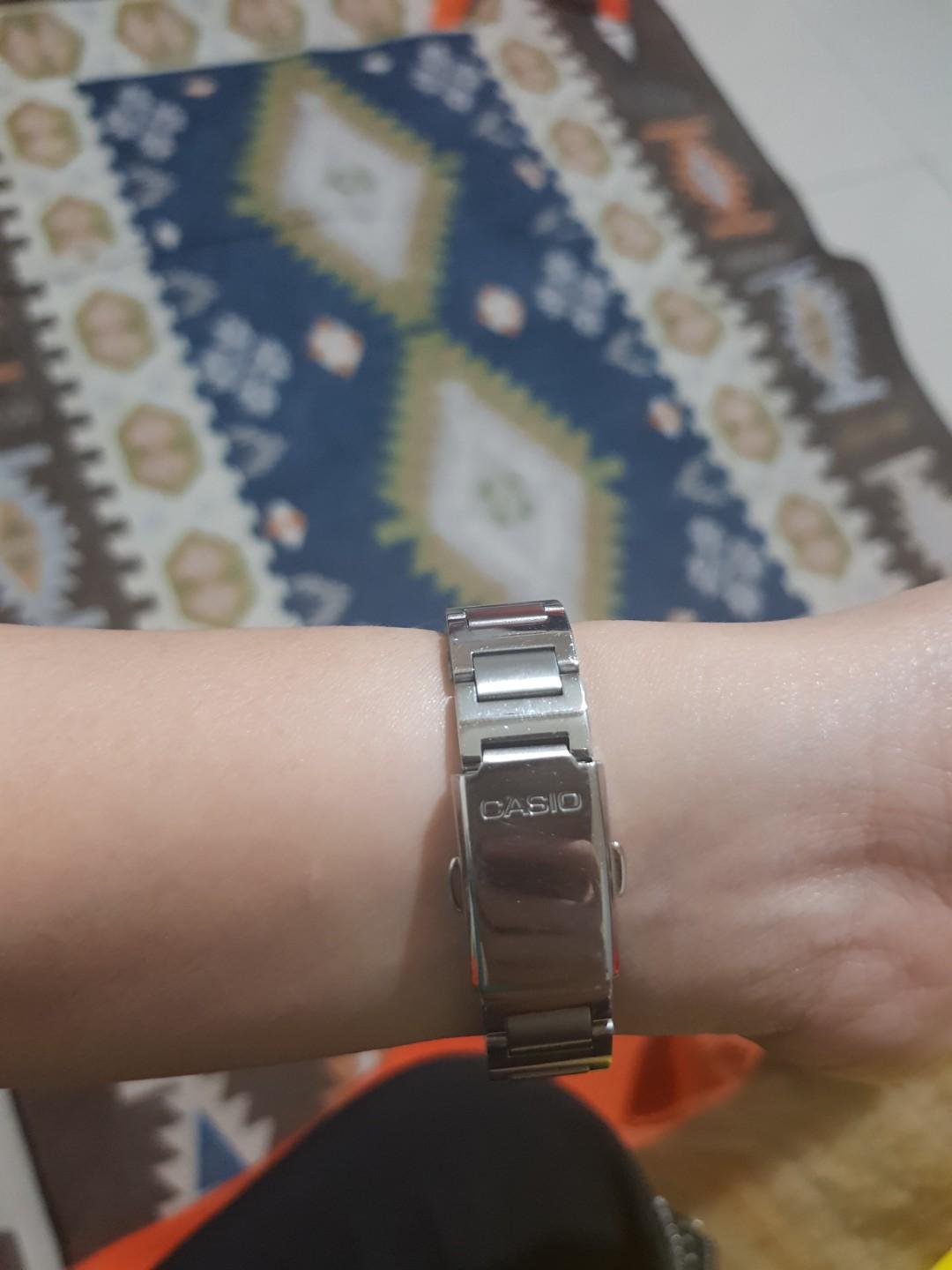 CASIO (Category: Women's Watches) located in Batangas. Submitted by choices.ph (Listing ID 200033377, Image 3). Description: .
