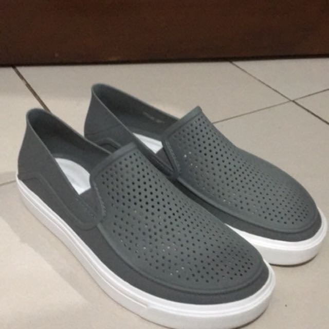 iconic crocs comfort shoes
