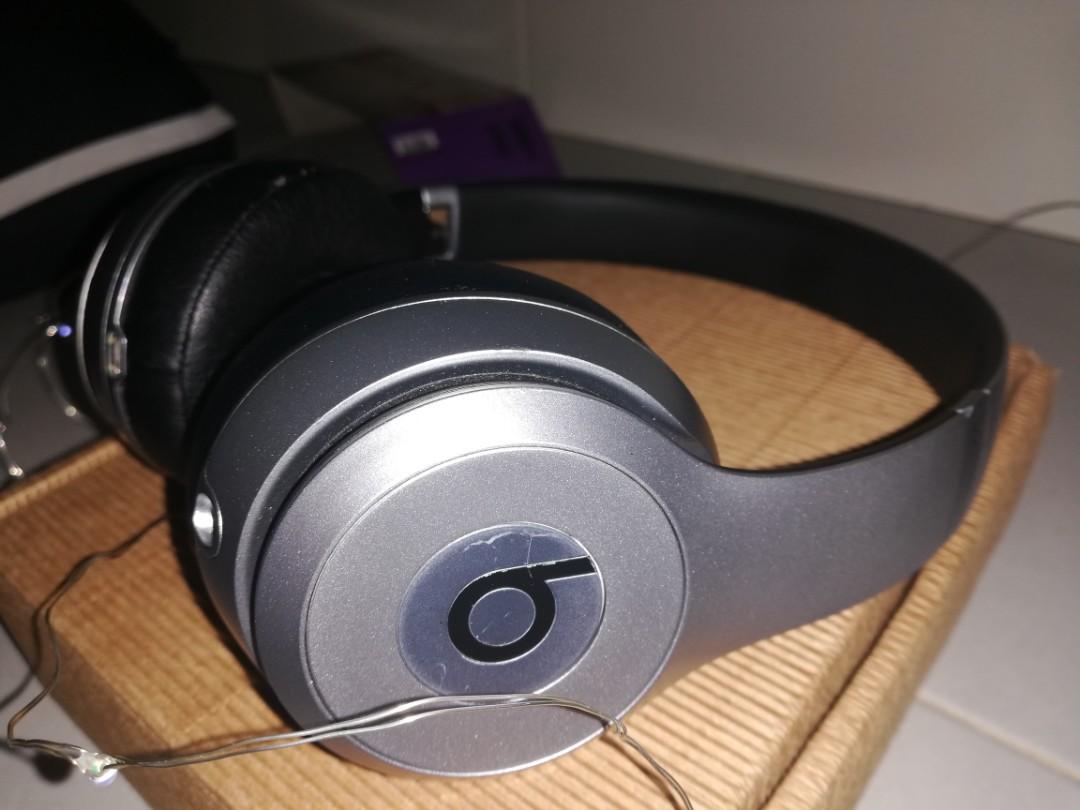 Dr Dre Beats Solo 2 Wireless 50 Electronics Audio On Carousell