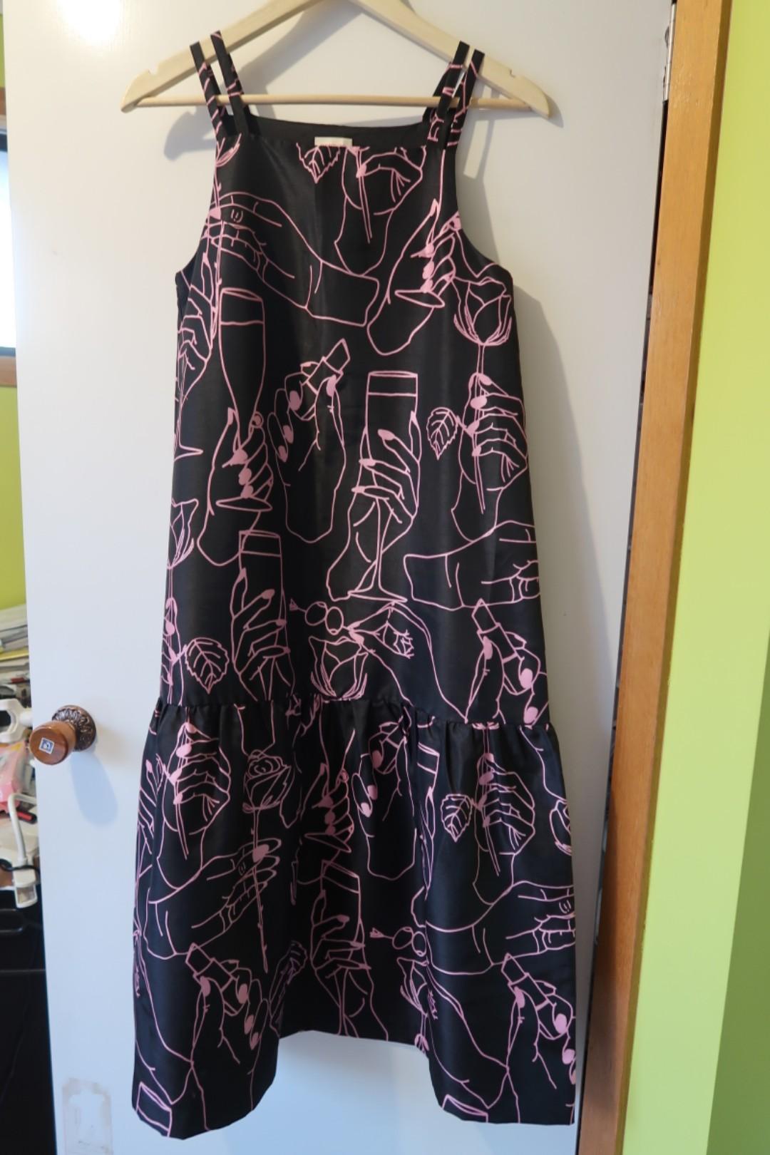 Gorman Hands On Apron Dress size 8 Women s Fashion Clothes on