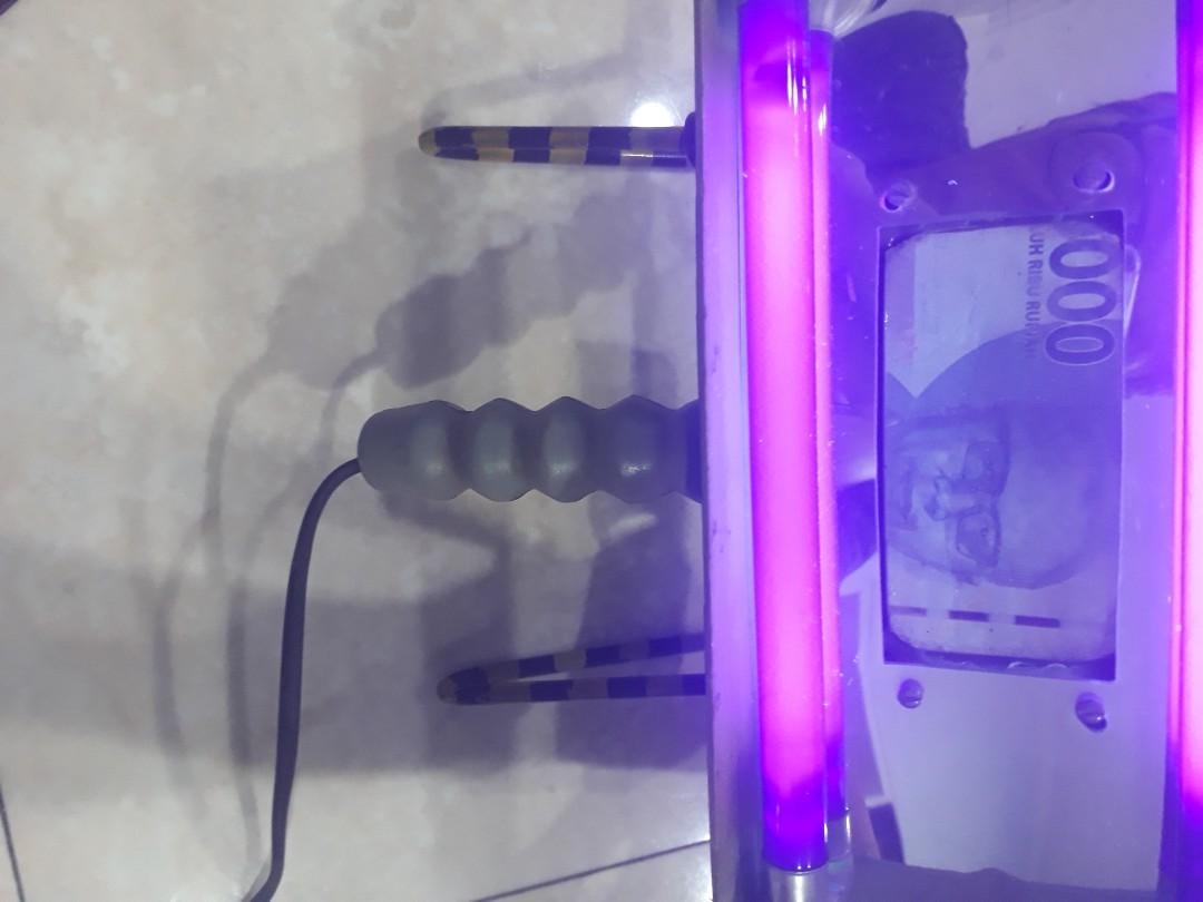 Lampu Ultra Violet Cek Uang Kertas Surat Berharga