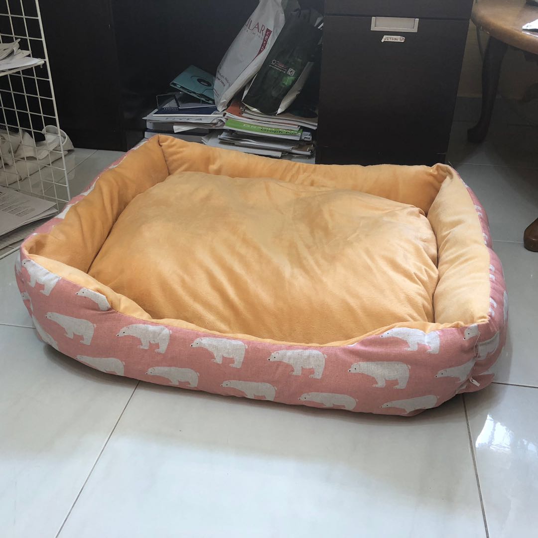 big pink dog bed