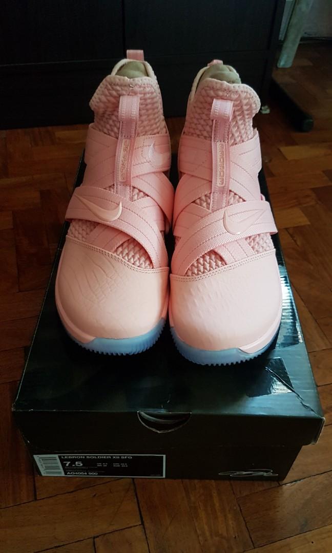Lebron Soldier 12 Soft Pink Us Size 7.5 Nike Brand New, Men'S Fashion,  Footwear, Sneakers On Carousell