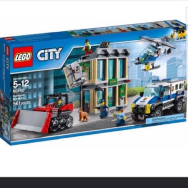 Lego City 60140 Bank Bulldozer Breakdown Police Set 2017 Toys Games Bricks Figurines On Carousell