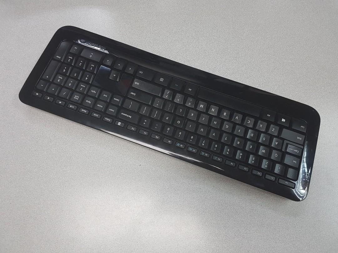 Microsoft Wireless Keyboard 800, Computers & Tech, Parts & Accessories